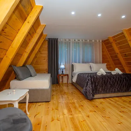 Guest house Prelatheth Theth